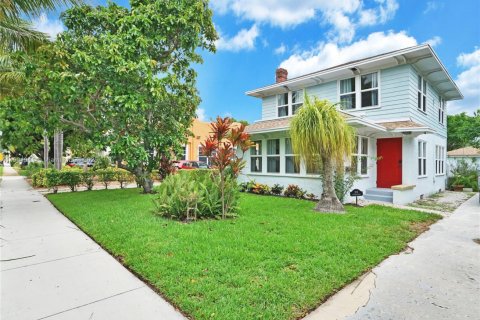 Casa en venta en West Palm Beach, Florida, 4 dormitorios, 199.93 m2 № 1956445 - foto 1