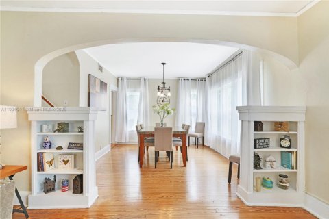 Casa en venta en West Palm Beach, Florida, 4 dormitorios, 199.93 m2 № 1956445 - foto 6