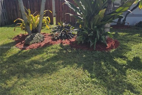 Купить виллу или дом в Хомстед, Флорида 3 спальни, 113.43м2, № 1956047 - фото 9