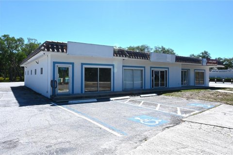 Commercial property in Sarasota, Florida 437.94 sq.m. № 2206361 - photo 10