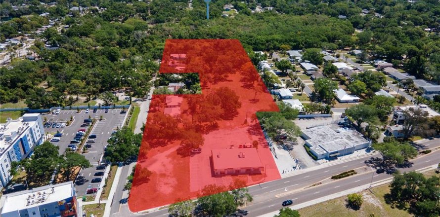 Commercial property in Sarasota, Florida 437.94 sq.m. № 2206361