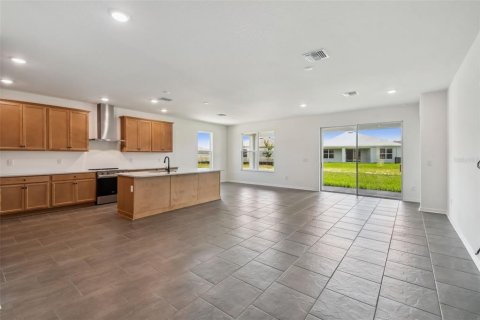 Villa ou maison à vendre à Spring Hill, Floride: 4 chambres, 186.18 m2 № 1723977 - photo 16
