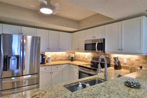 Condominio en venta en New Smyrna Beach, Florida, 3 dormitorios, 189.99 m2 № 1338594 - foto 2