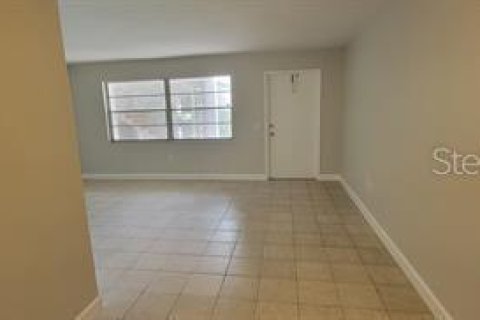 Copropriété à louer à Largo, Floride: 1 chambre, 59.09 m2 № 2286942 - photo 8