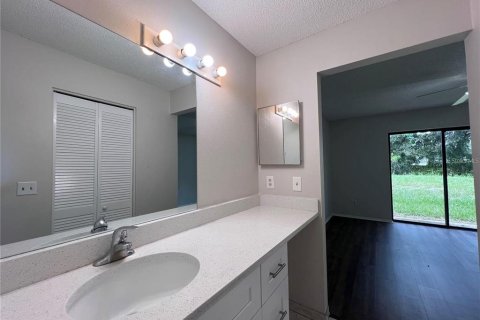 Duplex in Orlando, Florida 2 bedrooms, 104.05 sq.m. № 1902338 - photo 18