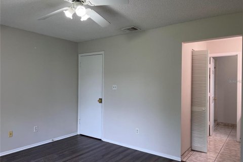 Duplex in Orlando, Florida 2 bedrooms, 104.05 sq.m. № 1902338 - photo 16