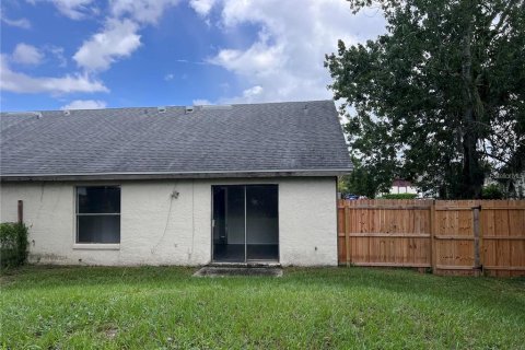 Duplex in Orlando, Florida 2 bedrooms, 104.05 sq.m. № 1902338 - photo 20