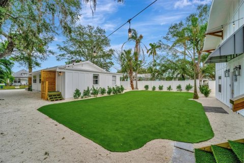 Immobilier commercial à vendre à Bradenton, Floride: 251.77 m2 № 1555300 - photo 3