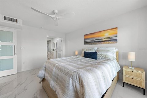 Copropriété à vendre à Saint Petersburg, Floride: 1 chambre, 69.21 m2 № 2430444 - photo 28
