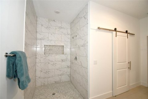 House in Poinciana, Florida 3 bedrooms, 139.35 sq.m. № 2324784 - photo 30