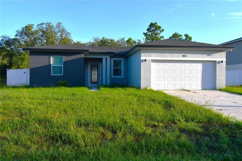 House in Poinciana, Florida 3 bedrooms, 139.35 sq.m. № 2324784 - photo 2