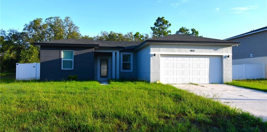 House in Poinciana, Florida 3 bedrooms, 139.35 sq.m. № 2324784