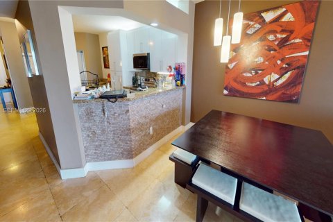 Apartamento en alquiler en Doral, Florida, 3 dormitorios, 157.93 m2 № 2029895 - foto 25