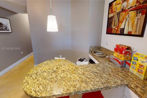 Apartamento en alquiler en Doral, Florida, 3 dormitorios, 157.93 m2 № 2029895 - foto 18