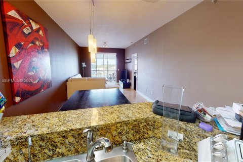 Apartamento en alquiler en Doral, Florida, 3 dormitorios, 157.93 m2 № 2029895 - foto 19