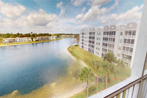 Apartamento en alquiler en Doral, Florida, 3 dormitorios, 157.93 m2 № 2029895 - foto 30