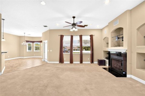 Villa ou maison à vendre à Thonotosassa, Floride: 3 chambres, 245.26 m2 № 2349460 - photo 15