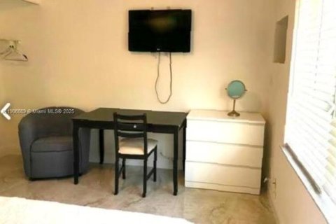 Villa ou maison à louer à Pompano Beach, Floride: 1 chambre № 1963328 - photo 6