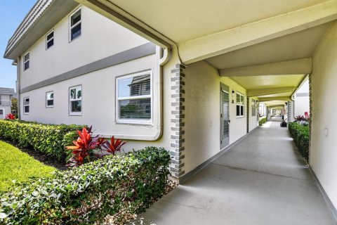 Condo in Delray Beach, Florida, 2 bedrooms  № 2269774 - photo 28