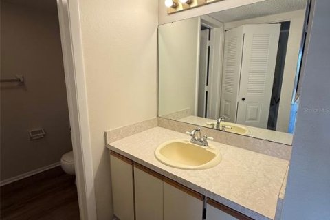 Condo in Port Charlotte, Florida, 2 bedrooms  № 2238872 - photo 12