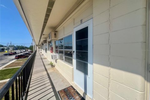 Condo in Kenneth City, Florida, 1 bedroom  № 1629425 - photo 4