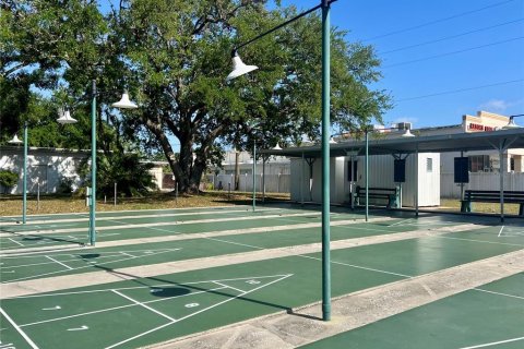 Condo in Kenneth City, Florida, 1 bedroom  № 1629425 - photo 16