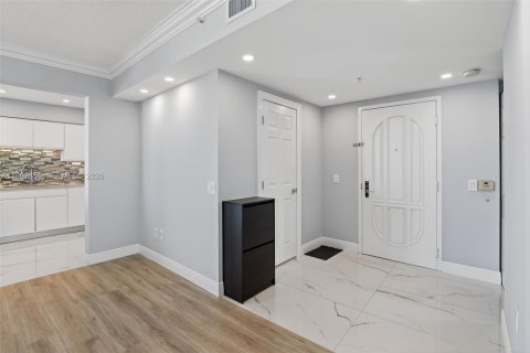 Купить кондоминиум в Авентура, Флорида 3 спальни, 173.73м2, № 2028514 - фото 15