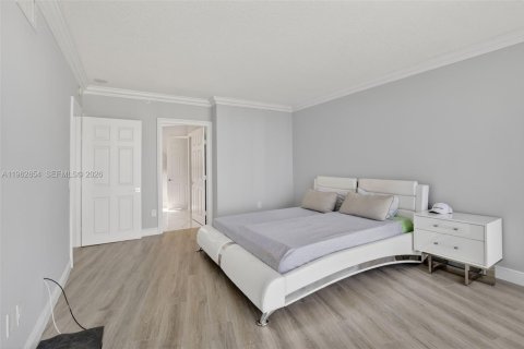 Купить кондоминиум в Авентура, Флорида 3 спальни, 173.73м2, № 2028514 - фото 20
