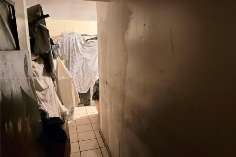 Купить кондоминиум в Лодердейл-Лейкс, Флорида 2 спальни, 102.19м2, № 2058146 - фото 9