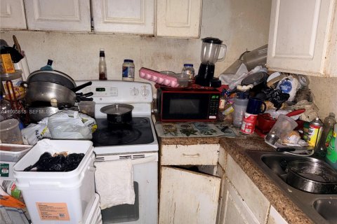 Купить кондоминиум в Лодердейл-Лейкс, Флорида 2 спальни, 102.19м2, № 2058146 - фото 16