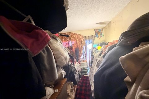 Купить кондоминиум в Лодердейл-Лейкс, Флорида 2 спальни, 102.19м2, № 2058146 - фото 12