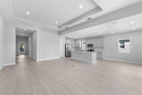 House in Sarasota, Florida 4 bedrooms, 211.17 sq.m. № 1566228 - photo 4