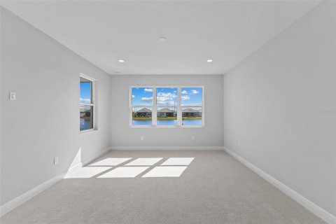 House in Sarasota, Florida 4 bedrooms, 211.17 sq.m. № 1566228 - photo 16
