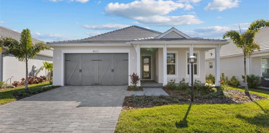House in Sarasota, Florida 4 bedrooms, 211.17 sq.m. № 1566228