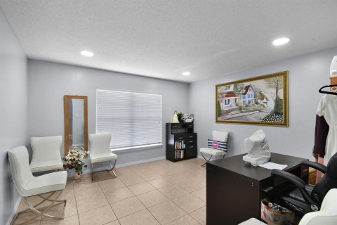 Villa ou maison à vendre à Port St. Lucie, Floride: 4 chambres, 205.13 m2 № 2146822 - photo 8