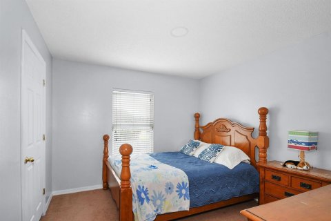 Villa ou maison à vendre à Port St. Lucie, Floride: 4 chambres, 205.13 m2 № 2146822 - photo 13