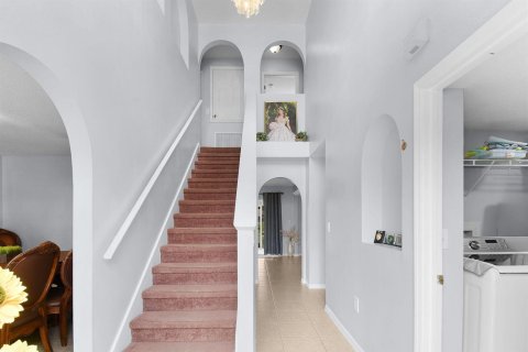 Villa ou maison à vendre à Port St. Lucie, Floride: 4 chambres, 205.13 m2 № 2146822 - photo 3