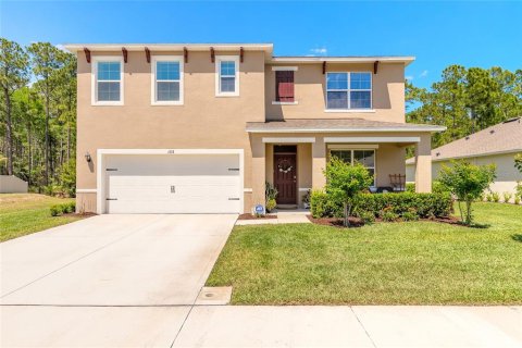 House in Ormond Beach, Florida 5 bedrooms, 243.96 sq.m. № 2214282