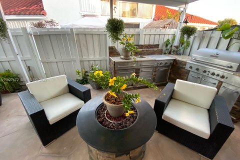 Adosado en venta en Homestead, Florida, 2 dormitorios, 123.47 m2 № 1986116 - foto 13