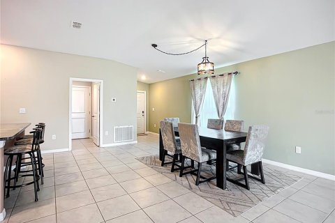 Villa ou maison à vendre à Sun City Center, Floride: 4 chambres, 171.03 m2 № 1822560 - photo 9