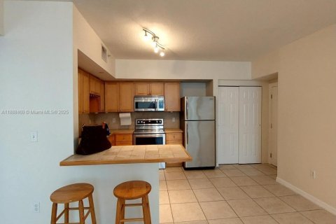 Condominio en alquiler en Miami, Florida, 1 dormitorio, 80.82 m2 № 1944820 - foto 22