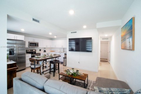 Adosado en venta en Homestead, Florida, 4 dormitorios, 129.88 m2 № 1776469 - foto 6