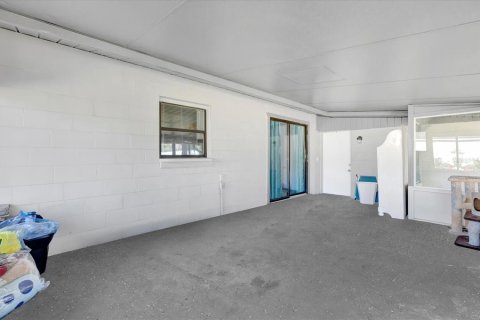 Villa ou maison à vendre à DeLand, Floride: 3 chambres, 159.42 m2 № 1565131 - photo 29