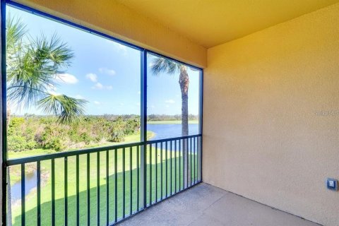 Condo in Bradenton, Florida, 2 bedrooms  № 1808898 - photo 8
