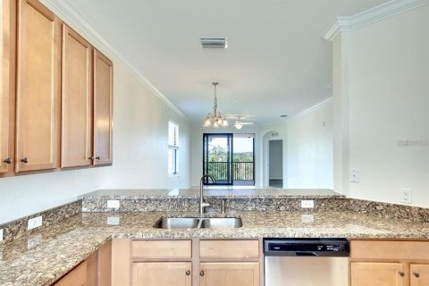 Condo in Bradenton, Florida, 2 bedrooms  № 1808898 - photo 13