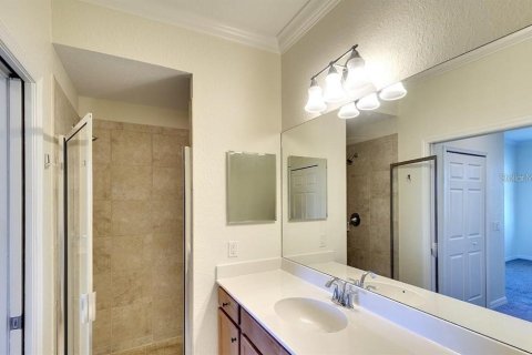 Condo in Bradenton, Florida, 2 bedrooms  № 1808898 - photo 15