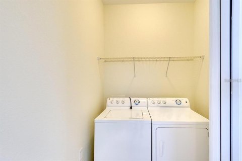 Condo in Bradenton, Florida, 2 bedrooms  № 1808898 - photo 18
