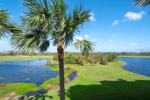 Condo in Bradenton, Florida, 2 bedrooms  № 1808898 - photo 7