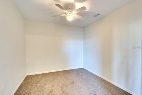 Condo in Bradenton, Florida, 2 bedrooms  № 1808898 - photo 10