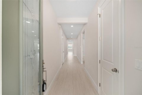 Villa ou maison à vendre à Summerfield, Floride: 4 chambres, 191.1 m2 № 1911473 - photo 4